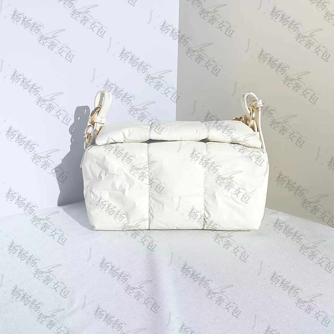 （样品微瑕）20671330奶白色S女士单肩斜挎包-杨灬