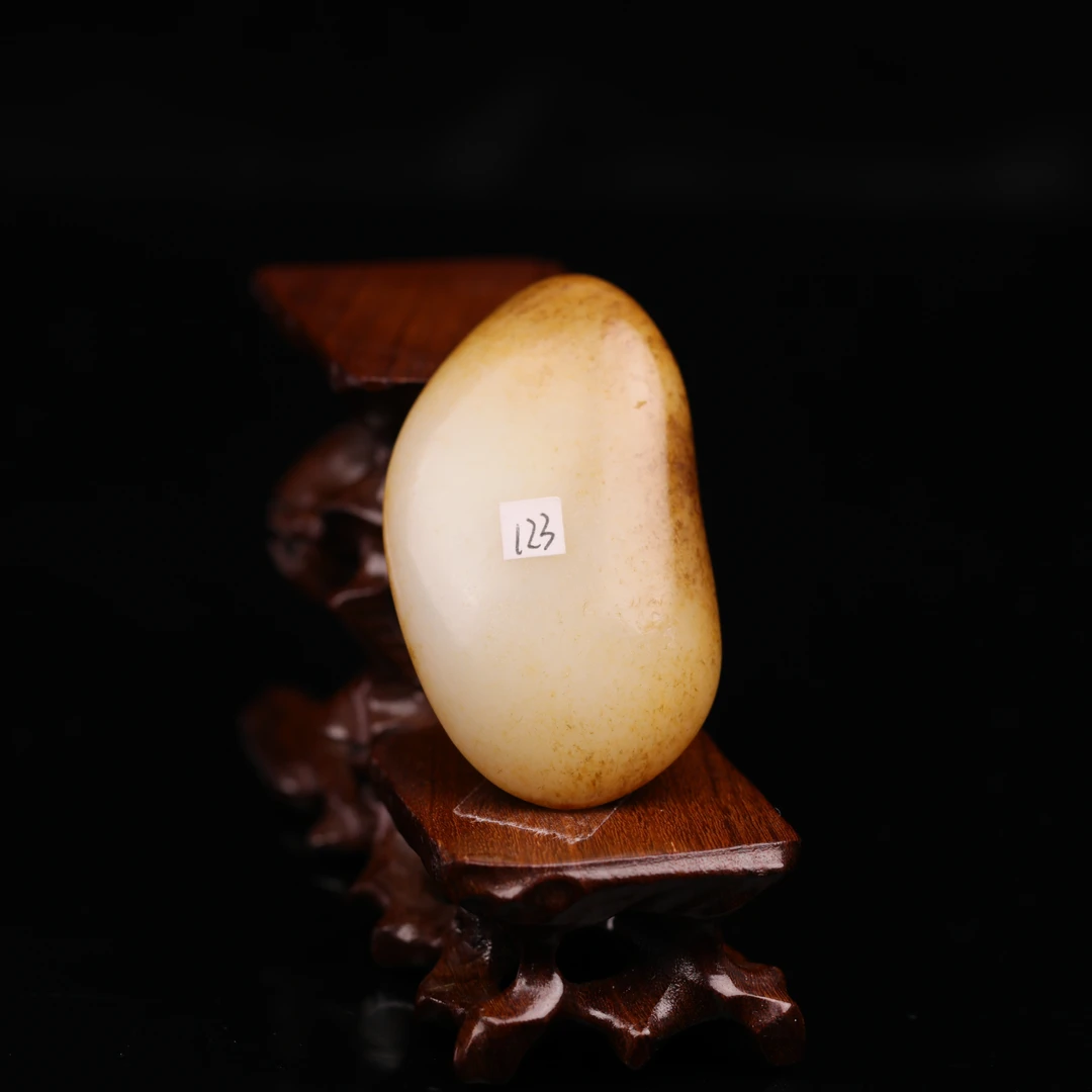 【有儒优选】和田玉原石76.1g吊坠把件未打孔