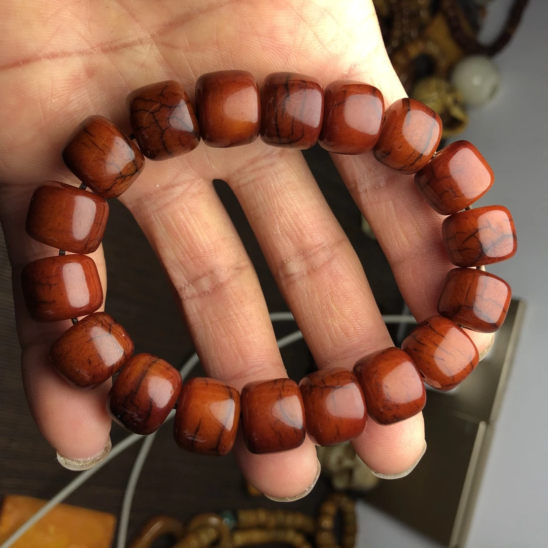 非金属手链 095直径14 *18颗素红润筒珠手串