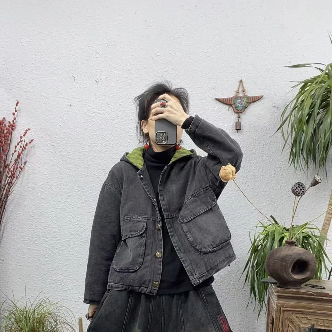 1878夹棉口袋加盖带帽炒色牛仔棉袄外套（长58胸围120