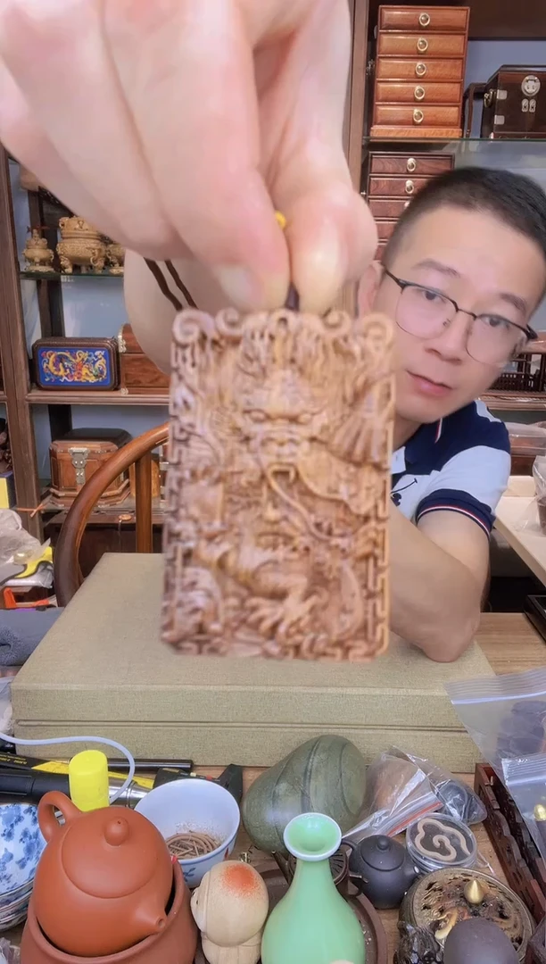【闪购商品】乌木类书架001  贡木挂牌  龙行天下