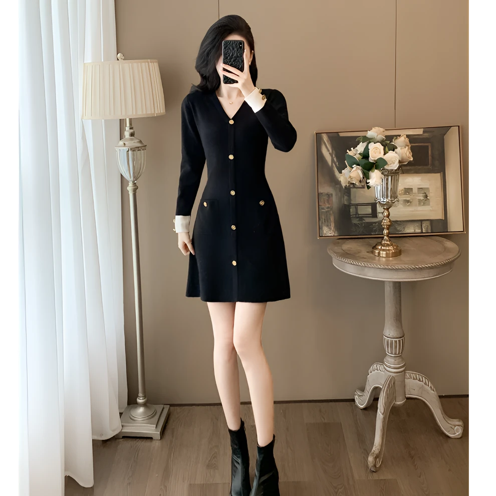 法式小香风黑色针织连衣裙女2024秋冬新款收腰显瘦内搭打底毛衣裙