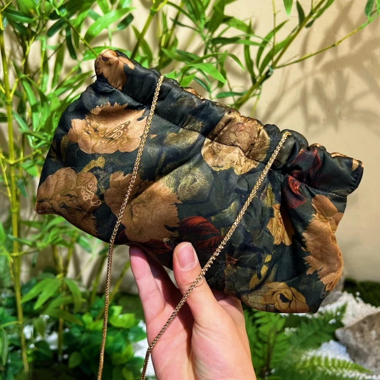 【芸墨质造】-新款设计师款重磅桑蚕丝香云纱手提包提花精致百搭款