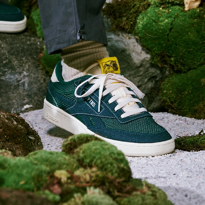 Reebok/锐步男女CLUB C REVENGE VINTAGE复古休闲板鞋HQ2203