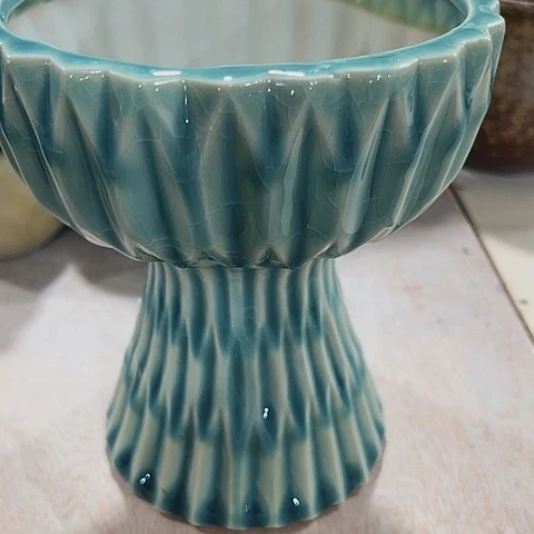 红陶20CM以下每个口径有报听好尺寸在下单，谢谢