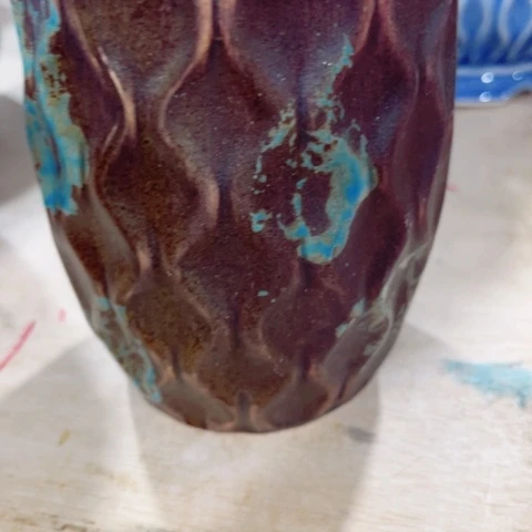 红陶20CM以下口径不清楚问客服谢谢