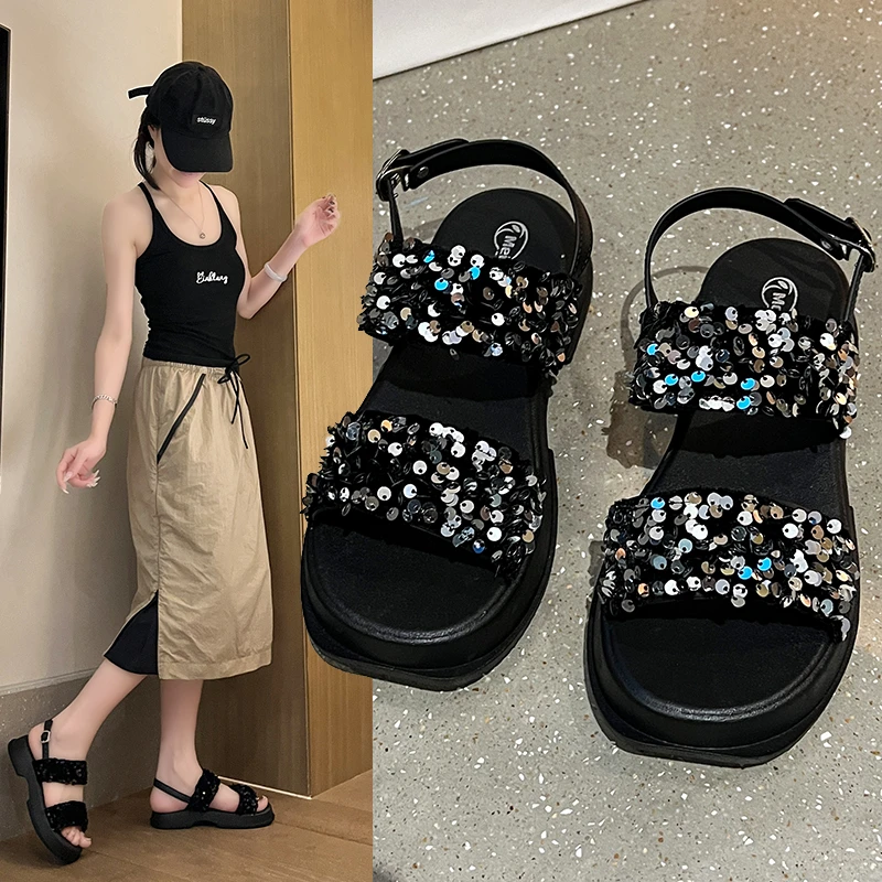 2024年网红时尚百搭夏季外穿厚底高跟坡跟2228两带亮片女时装凉鞋