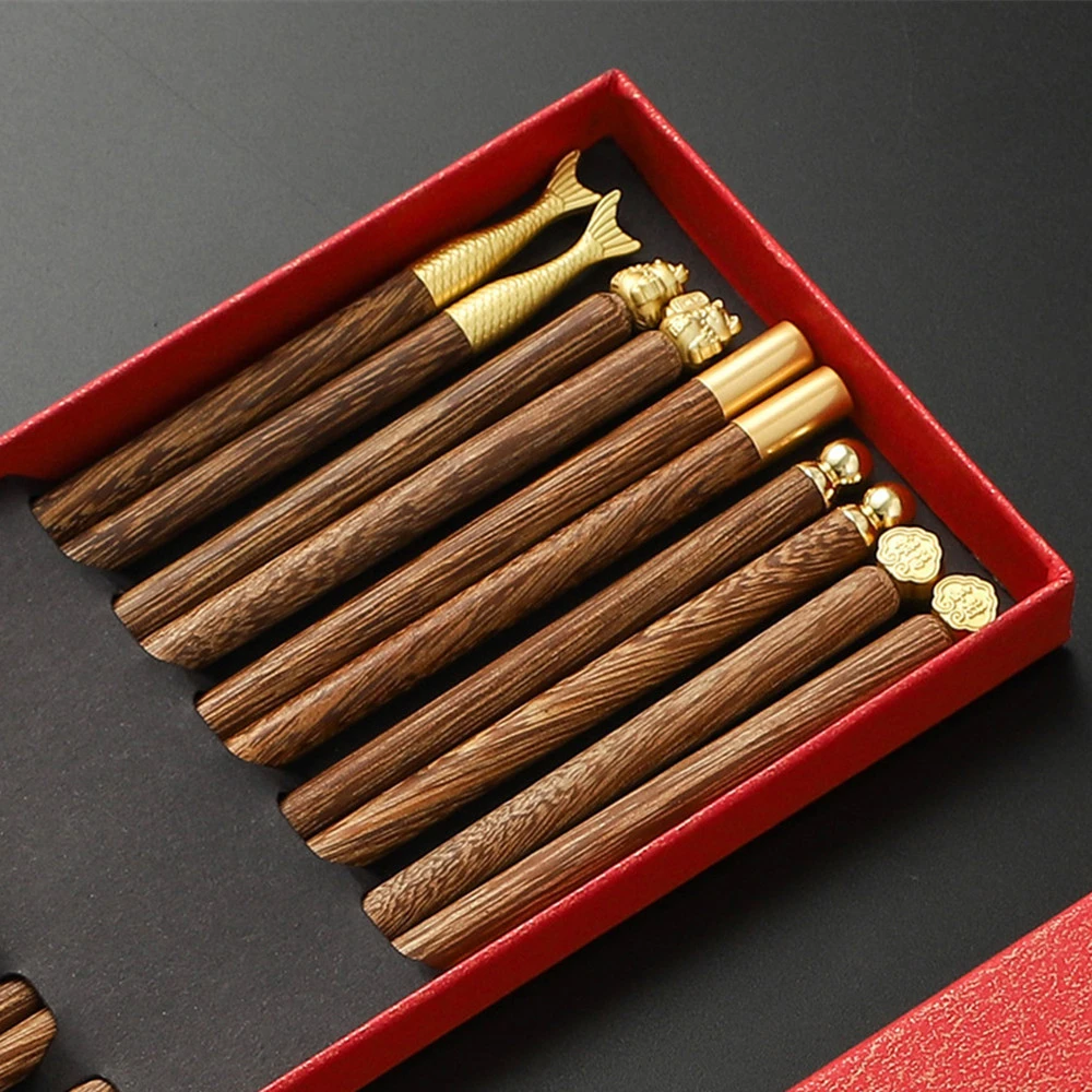 荞芬中式五福临门鸡翅木筷子礼盒套装吉祥福筷家用防护红色礼盒装