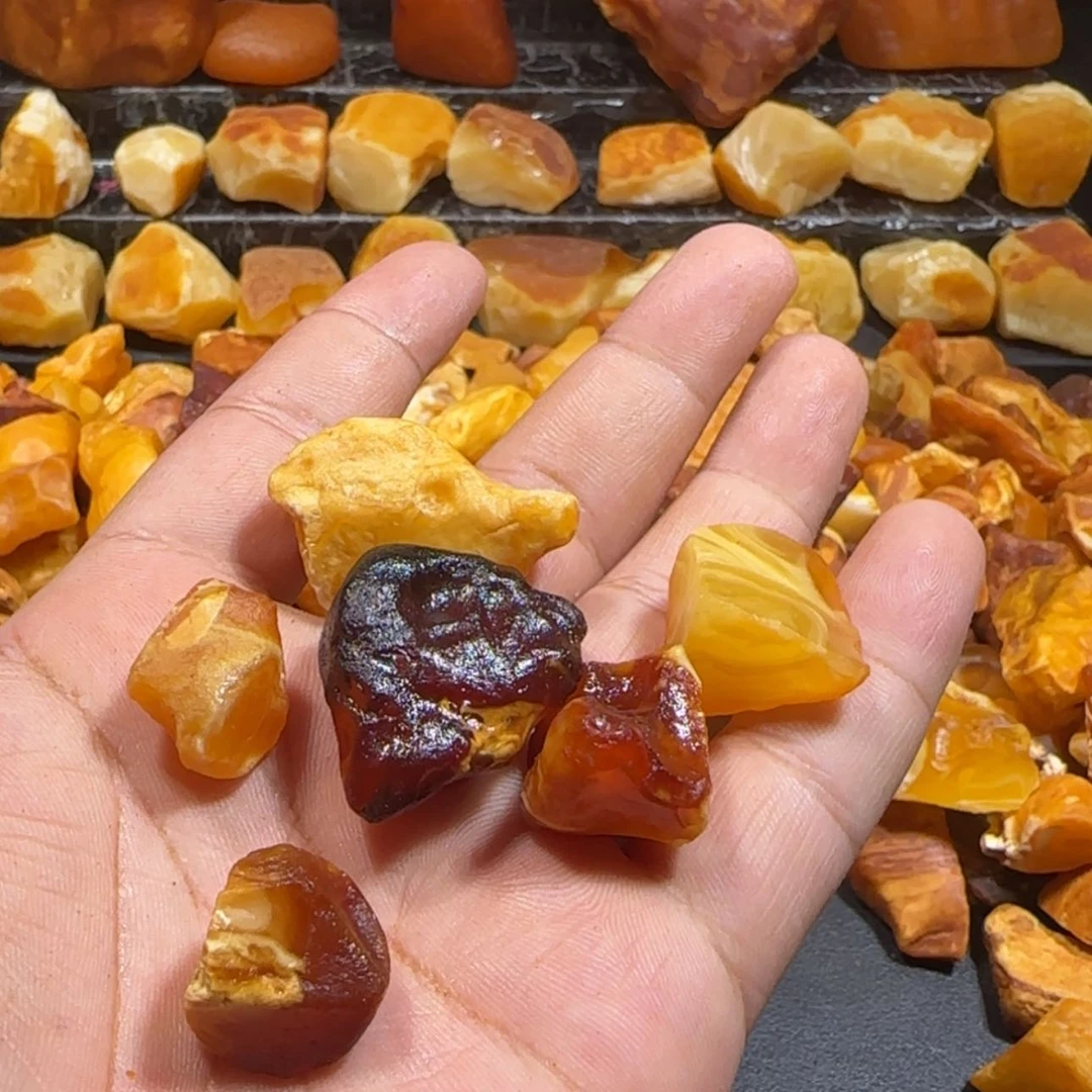 【闪购商品】定制琥珀未镶嵌秦*