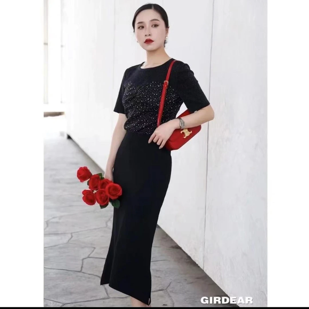 GIRDEAR/哥弟1300906新品时尚气质百搭显瘦满天星圆领夏季半袖T恤
