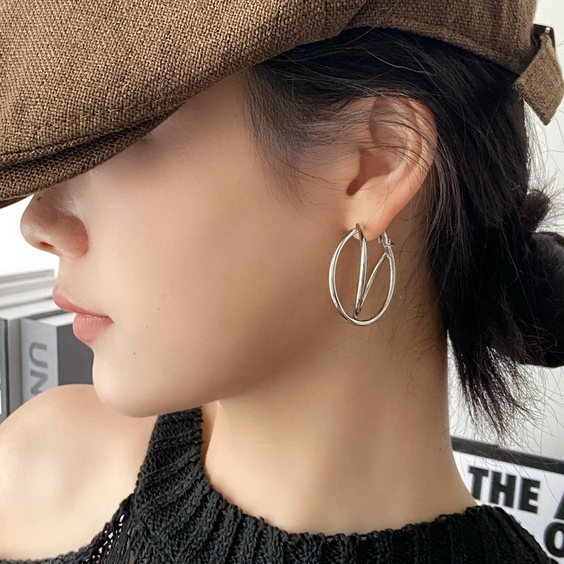 简约百搭金属交叉线条耳环E1110