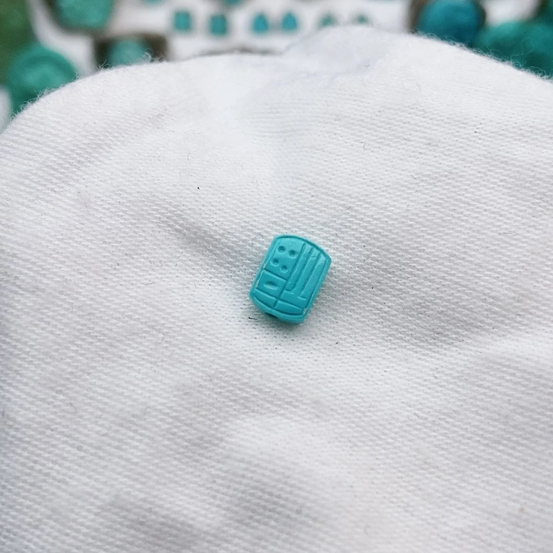 绿松石颈饰未镶嵌朵**萌