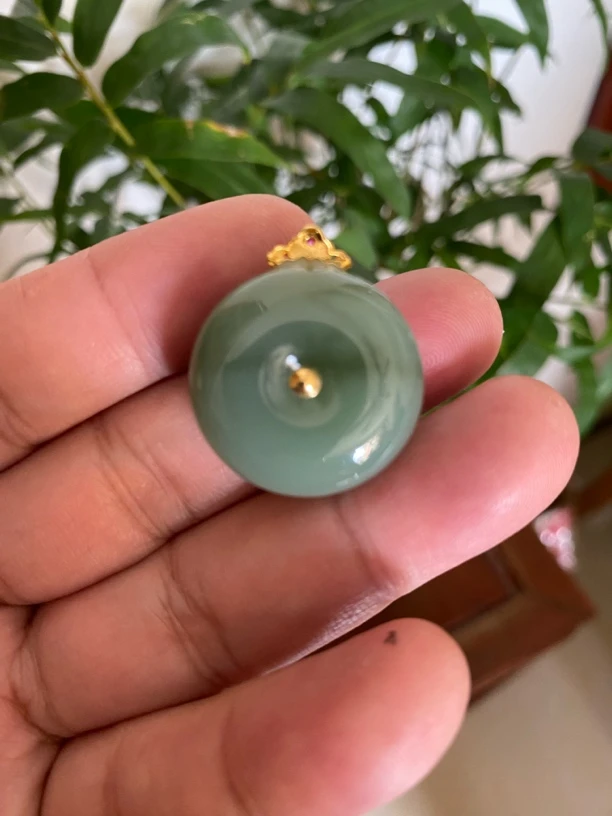 和田玉18 K金冰底粉青平安扣25*11女款百搭时尚手工绿色经典中古