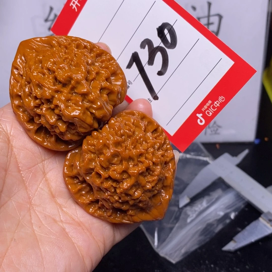 文玩核桃把件730，48官帽