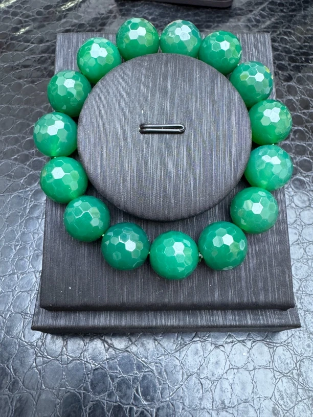 天然玛瑙时尚百搭极光绿玛瑙卡14切面手串（多样性拍一发一）