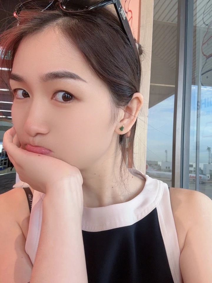 小静折扣~925银耳饰 K154A    绿色百搭耳钉  多样化发其一
