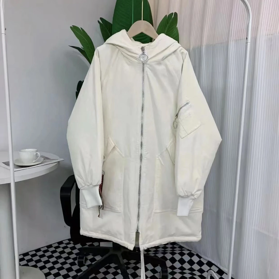 小静折扣~J043 拼色锯齿飘带环形拉链头棉服外套（衣长84 90-140斤