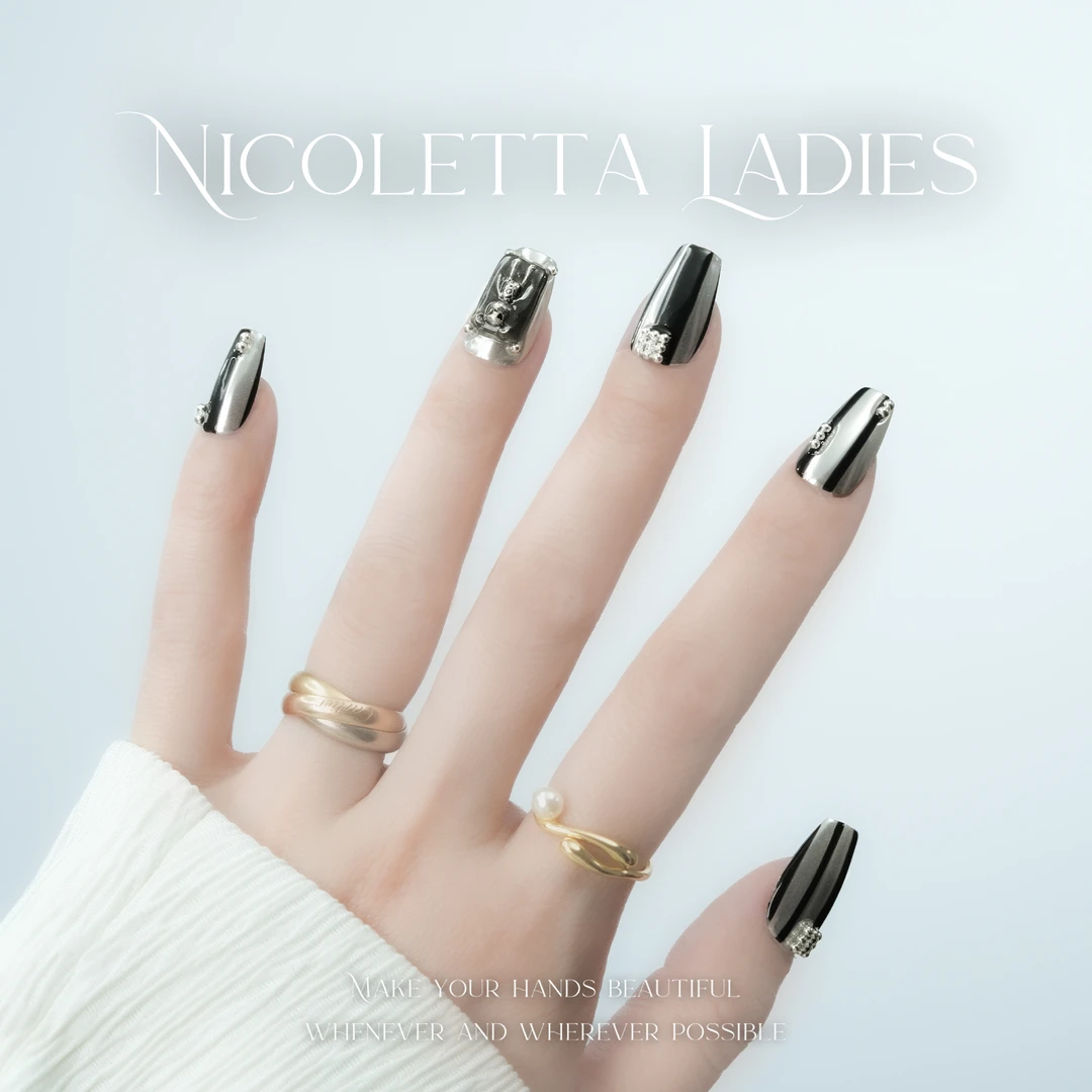 Nicoletta Ladies【黑白电台】个性甜酷黑白魔镜粉高级手工穿戴甲