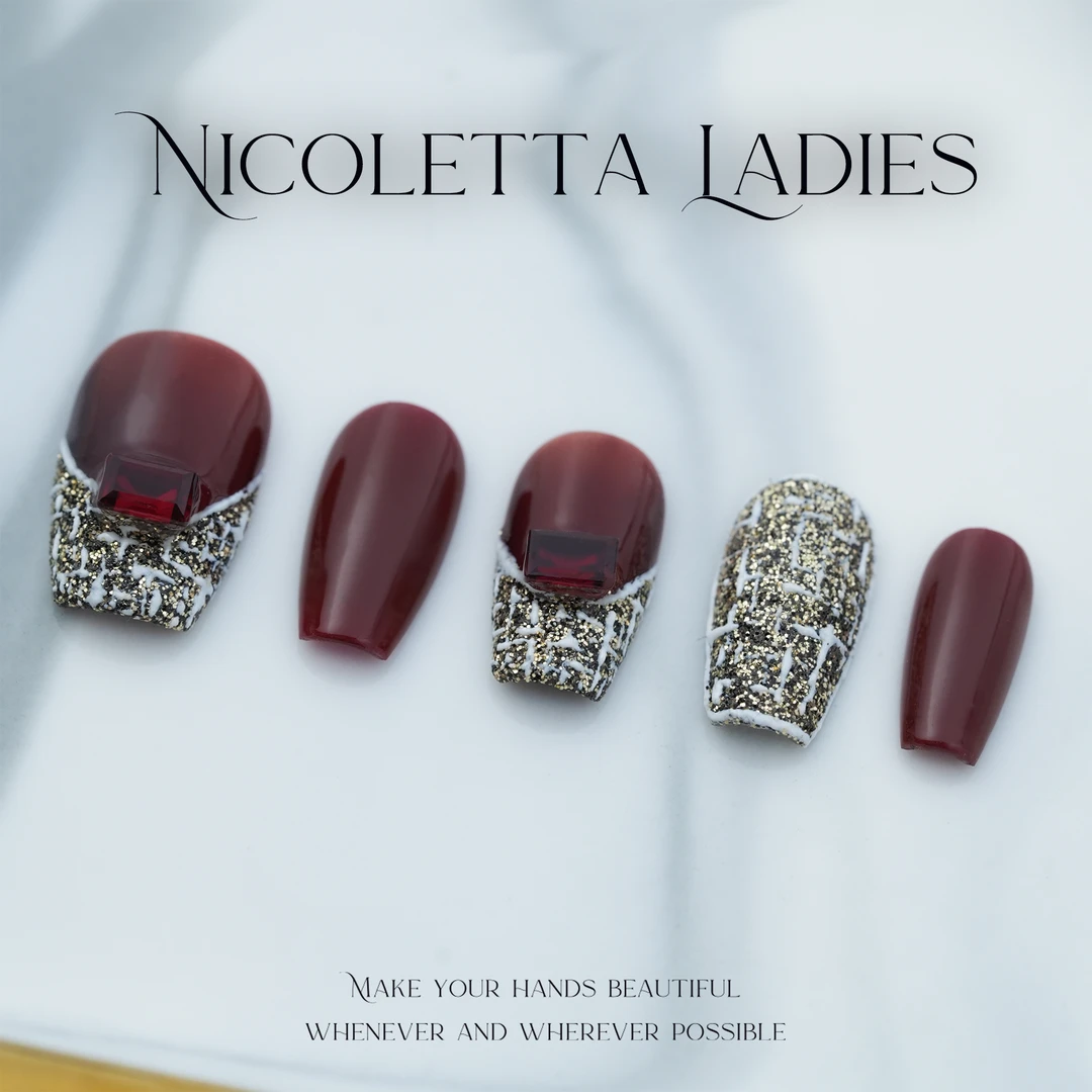 Nicoletta Ladies【红色小香】秋冬小香风红色显白手工穿戴甲10片