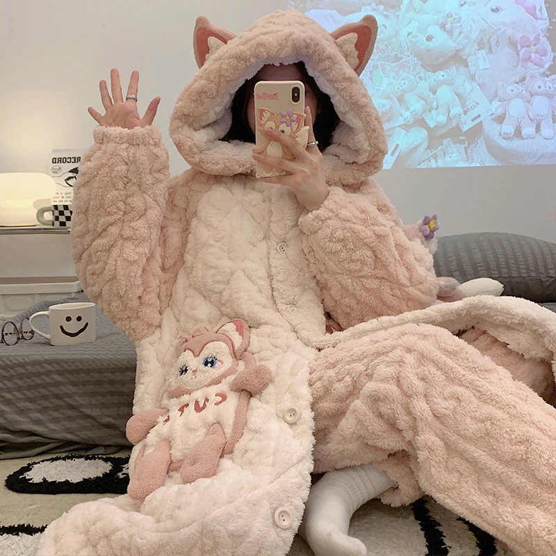 秋冬季三层夹棉睡袍女珊瑚绒加厚加绒长款连帽睡衣外穿家居服套装