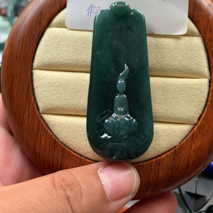 翡翠颈饰未镶嵌保真天然A货翡翠