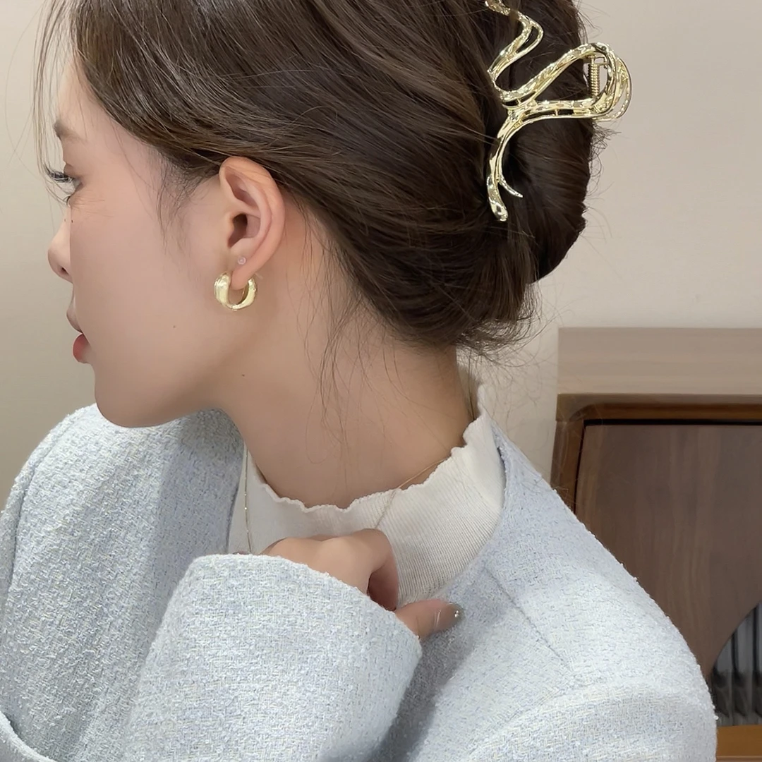 X762金色拉丝耳扣简约小众时尚百搭
