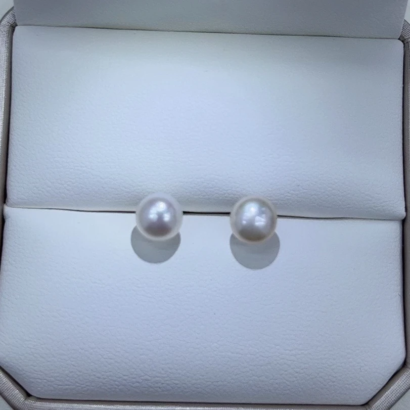 7.5-8.5mm天然淡水珍珠S925银针耳钉镜面极光无暇简约2024新款