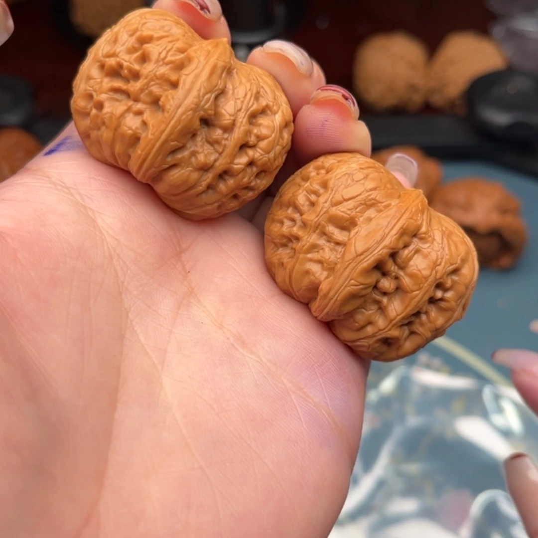 【闪购商品】文玩核桃吊坠对***扣