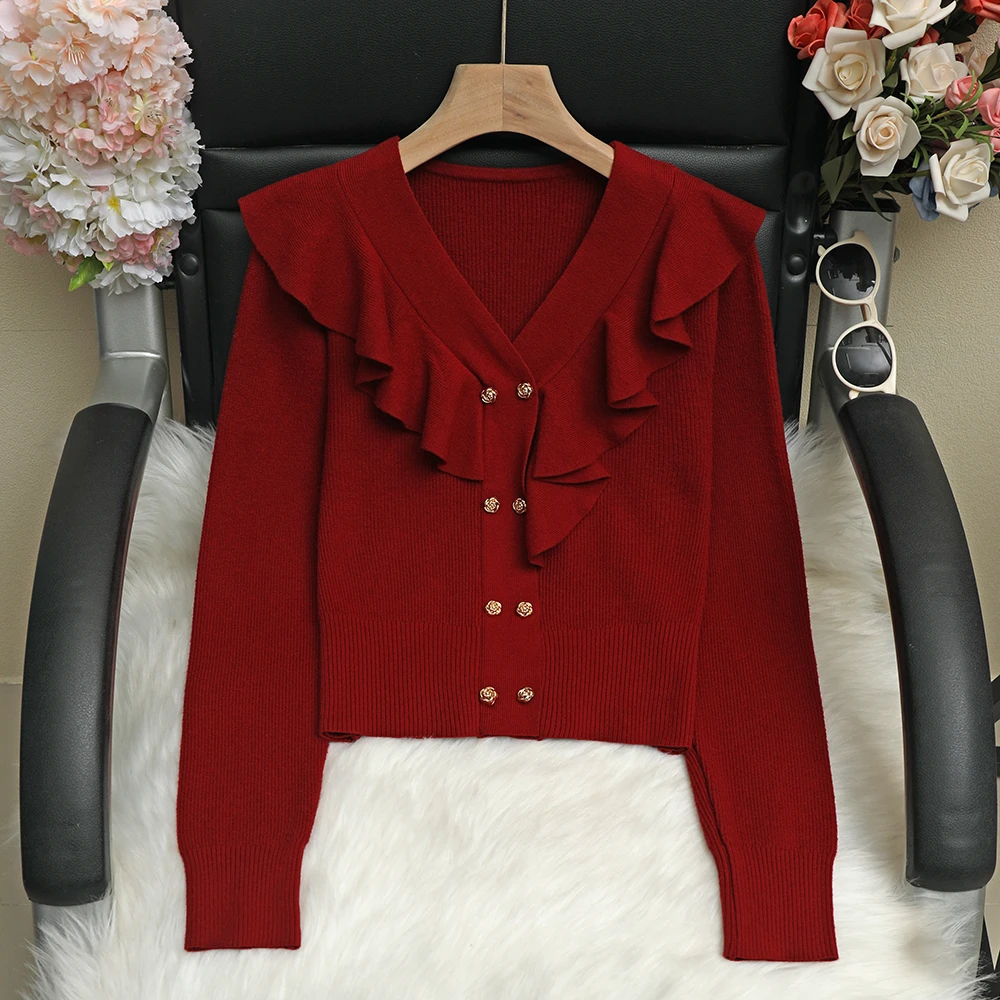 荷叶边气质百搭v领毛衣秋冬洋气设计感双排扣时尚短款针织打底衫