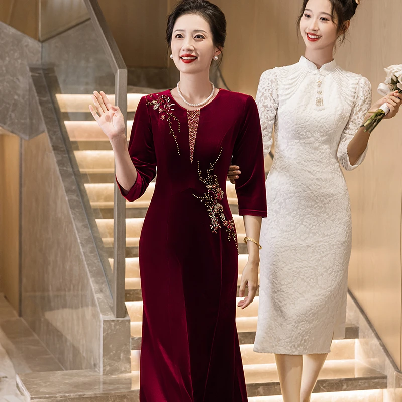 A067圆领妈妈装婚宴高贵丝绒大码旗袍裙喜婆婆保暖加厚婚礼礼服