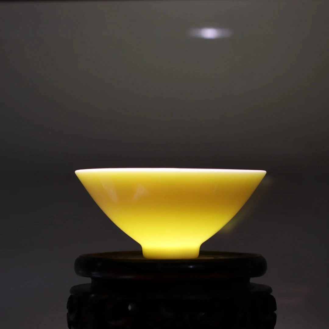 【饲壶山房】陈旭签名大号黄盏 斗笠杯（德化精瓷）容量50cc左右