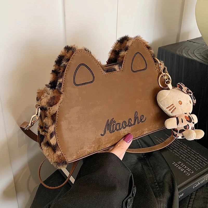 小众时尚个性猫耳包女2024冬季复古潮流百搭单肩包高级感休闲女包