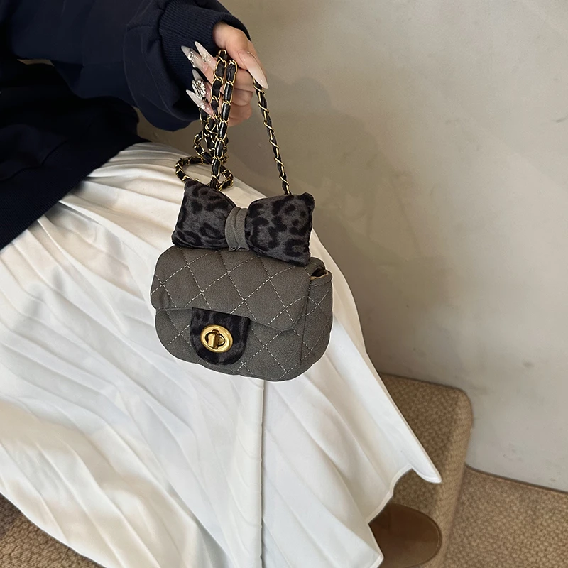 mini可爱蝴蝶结小包包女2024新款潮百搭链条斜挎包迷你零钱口红包