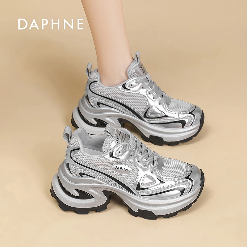 达芙妮2024真皮时尚老爹鞋2024秋冬款加绒运动鞋舒适休闲6108D