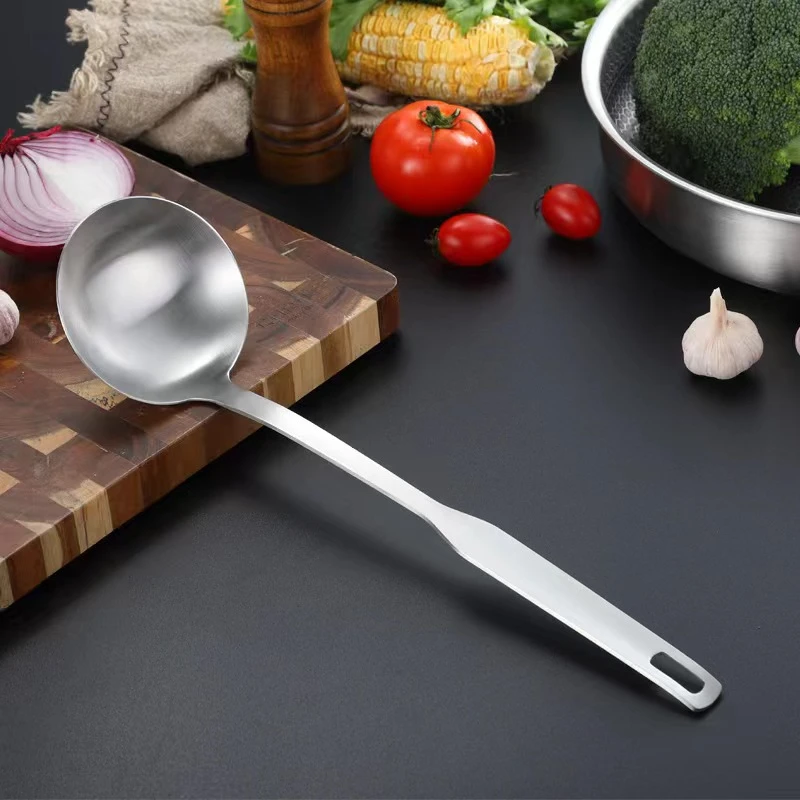 家用不锈钢汤勺长柄加厚汤勺子厨房用粥勺