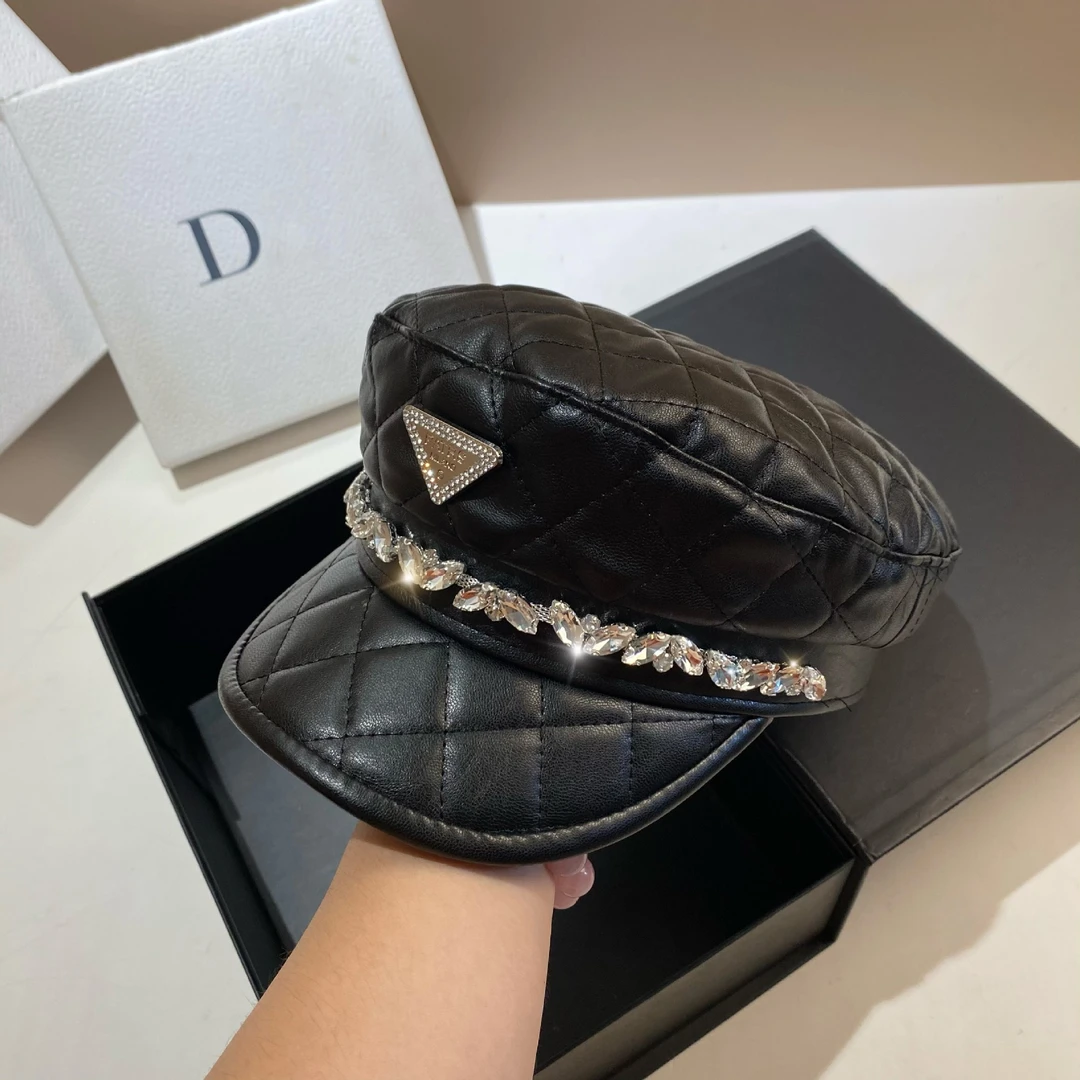 小香风菱格纹PU海军帽欧美时尚轻奢小众水钻倒三角巴黎报童帽女潮