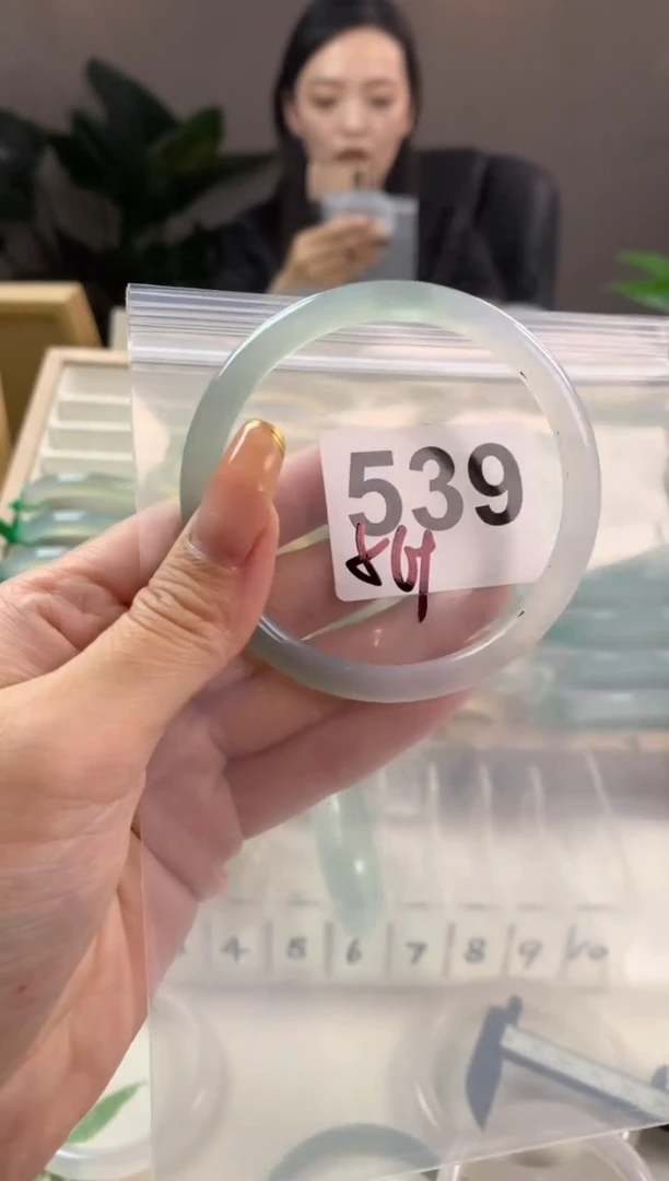 【闪购商品】玛瑙/玉髓手镯未镶嵌539