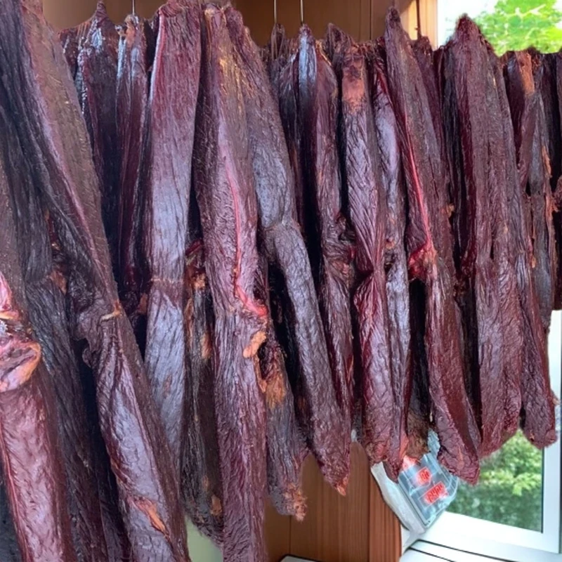 萍乡特产农家柴火烟熏腊牛肉