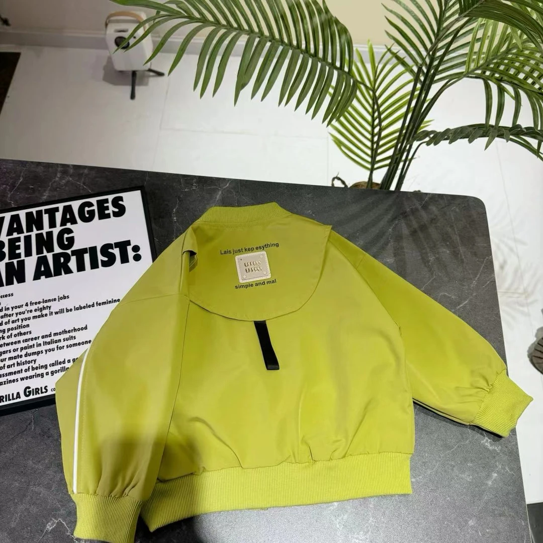 2024春款秋装新款外套棒球服宝宝上衣潮韩版加百搭夹克