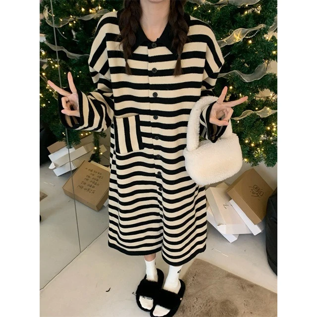 2024秋冬韩版宽松Polo领针织连衣裙慵懒风外穿条纹毛衣长款打底裙