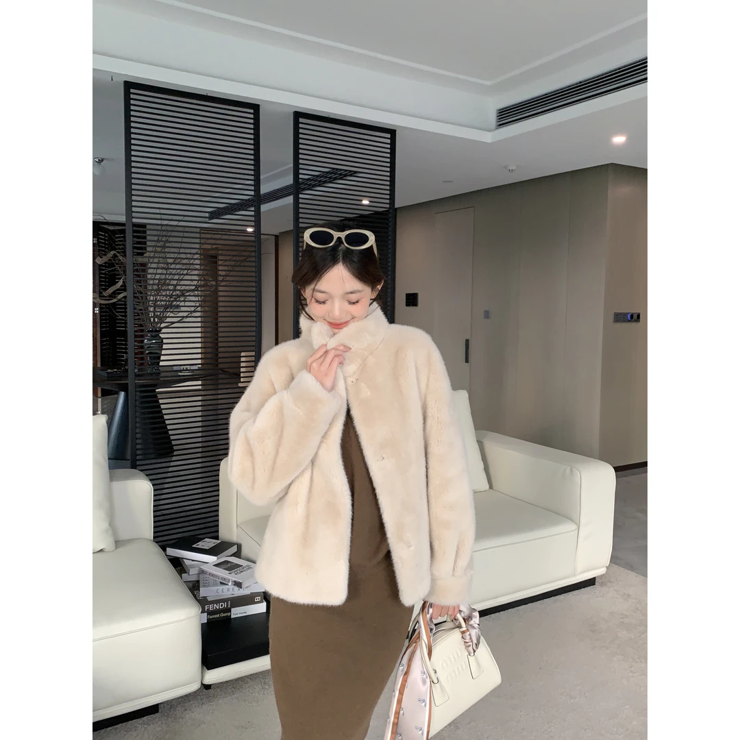 【清清】万万不熬夜【柔感暖阳】秋冬季一体外套加厚环保短款毛绒上衣