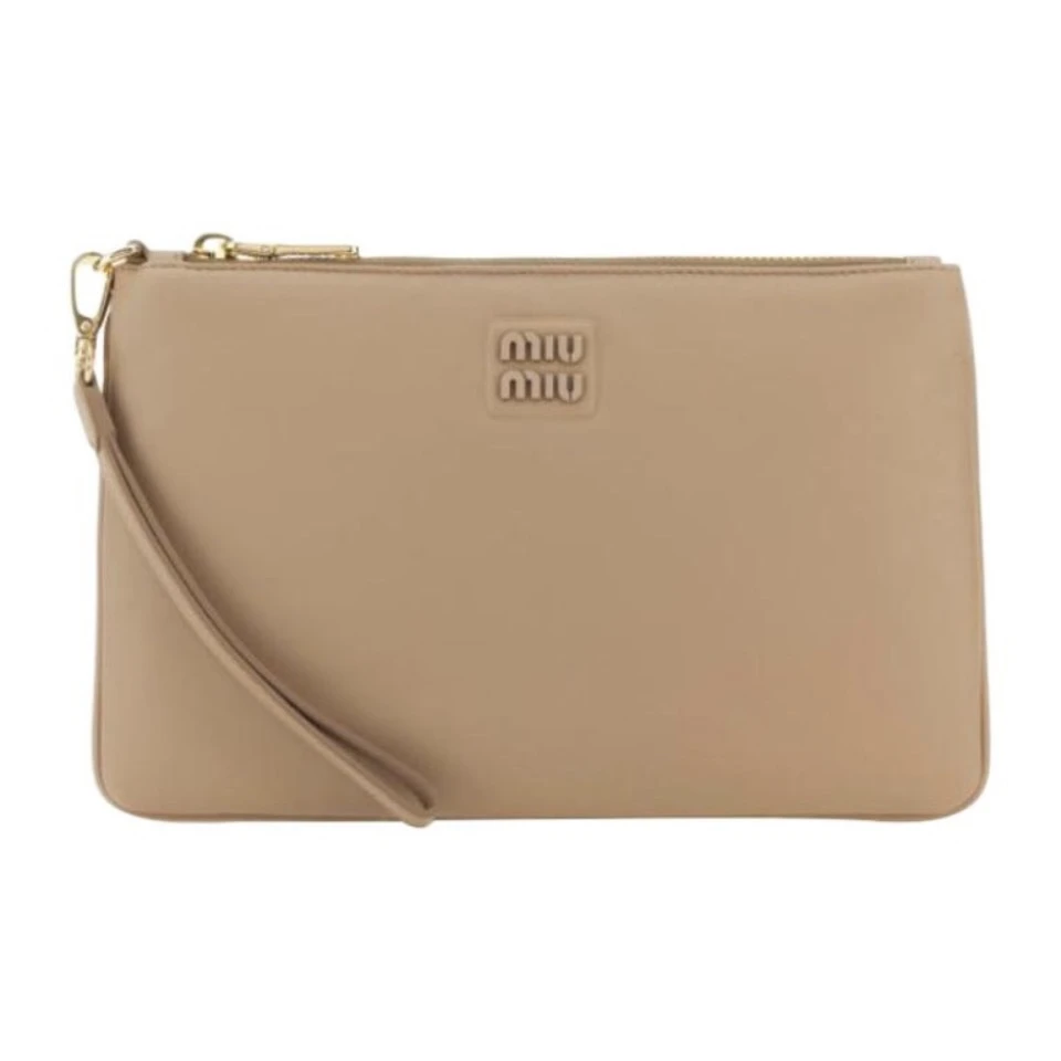 99新 MIU MIU/缪缪 缪缪奶茶色新款手拿包/香菜奢品
