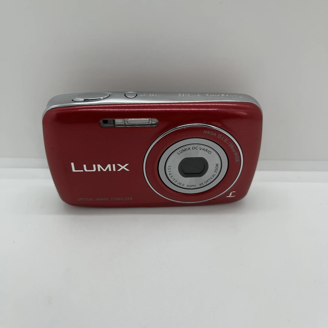 9新 Panasonic/松下 松下S3香皂机1400万像素4倍光学变焦
