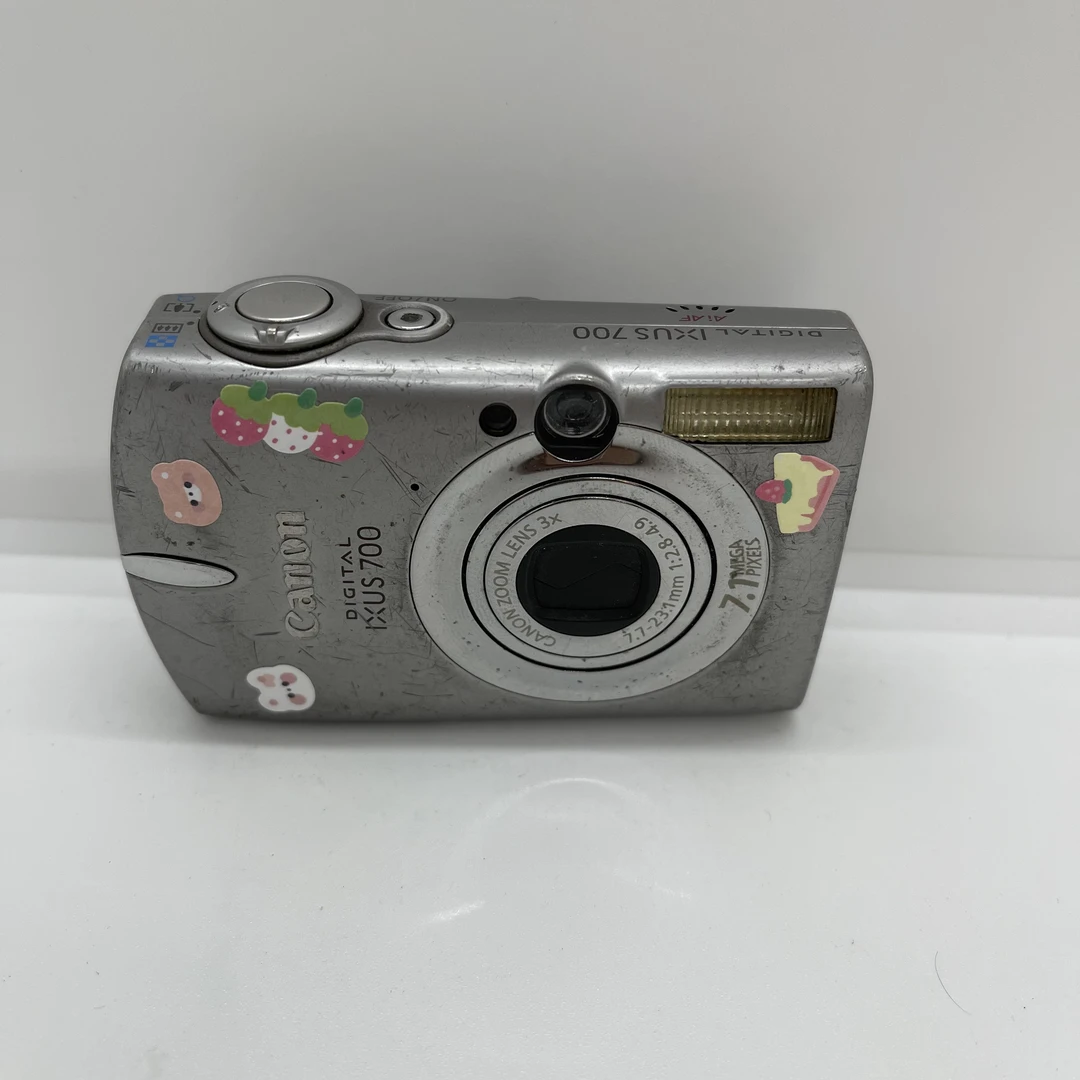 9新 Canon/佳能 佳能ixus700成色不好ccd复古相机 适合拍人像