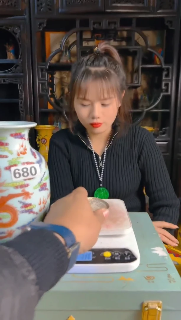 【闪购商品】密胺摆件680