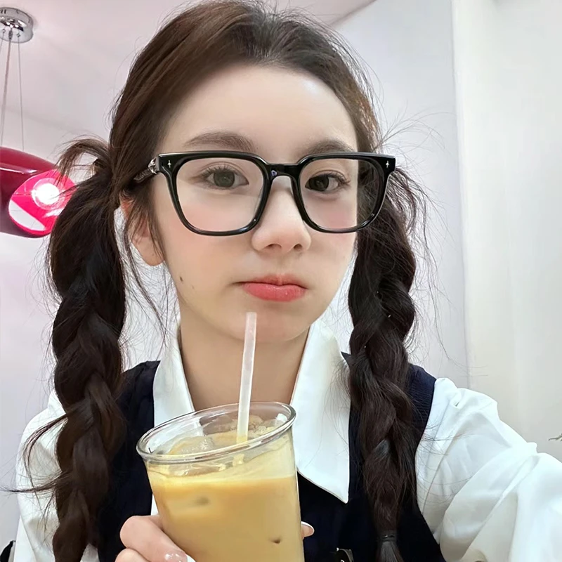 2024新款学院风黑框眼镜韩系复古方形潮男网红款防蓝光近视眼镜框