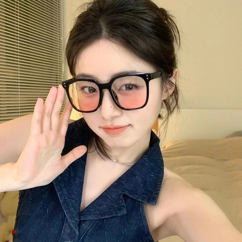 【丹妮分享】腮红眼镜女素颜神器网红可配近视眼镜框大脸显瘦潮