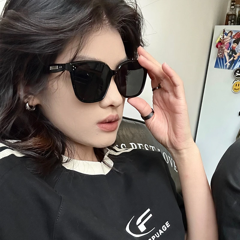 新款方形墨镜女韩版潮遮阳显瘦防晒复古大框黑色太阳眼镜防紫外线