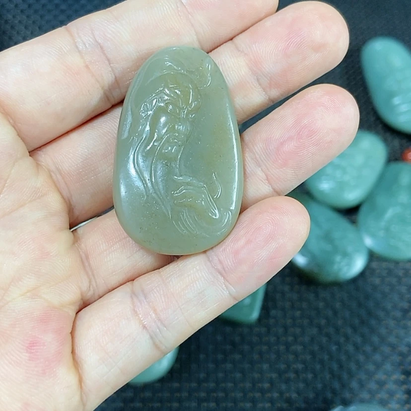 【闪购商品】和田玉（糖玉）颈饰未镶嵌@*