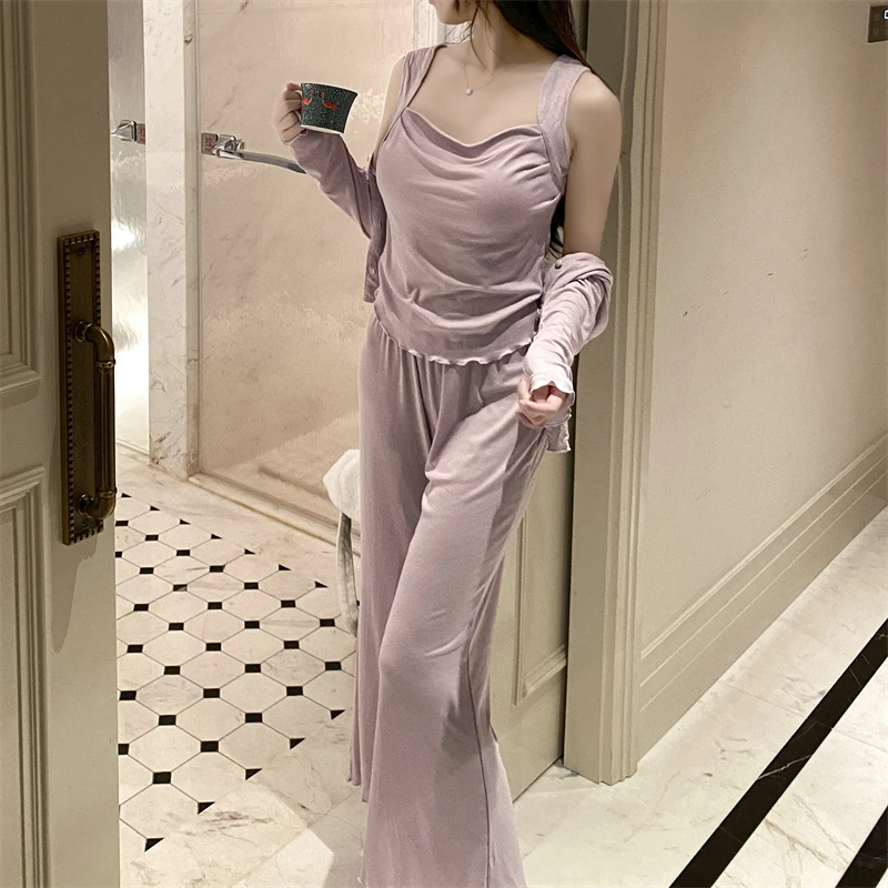 紫色睡衣莫代尔带胸垫洋气女士时尚长袖三件套睡衣女套装可外穿冬